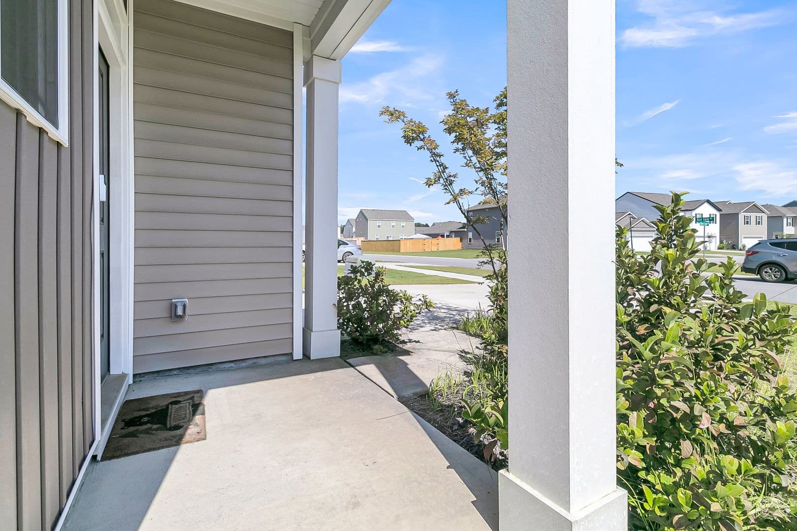 Summerville House: 509 Red Twig Rd