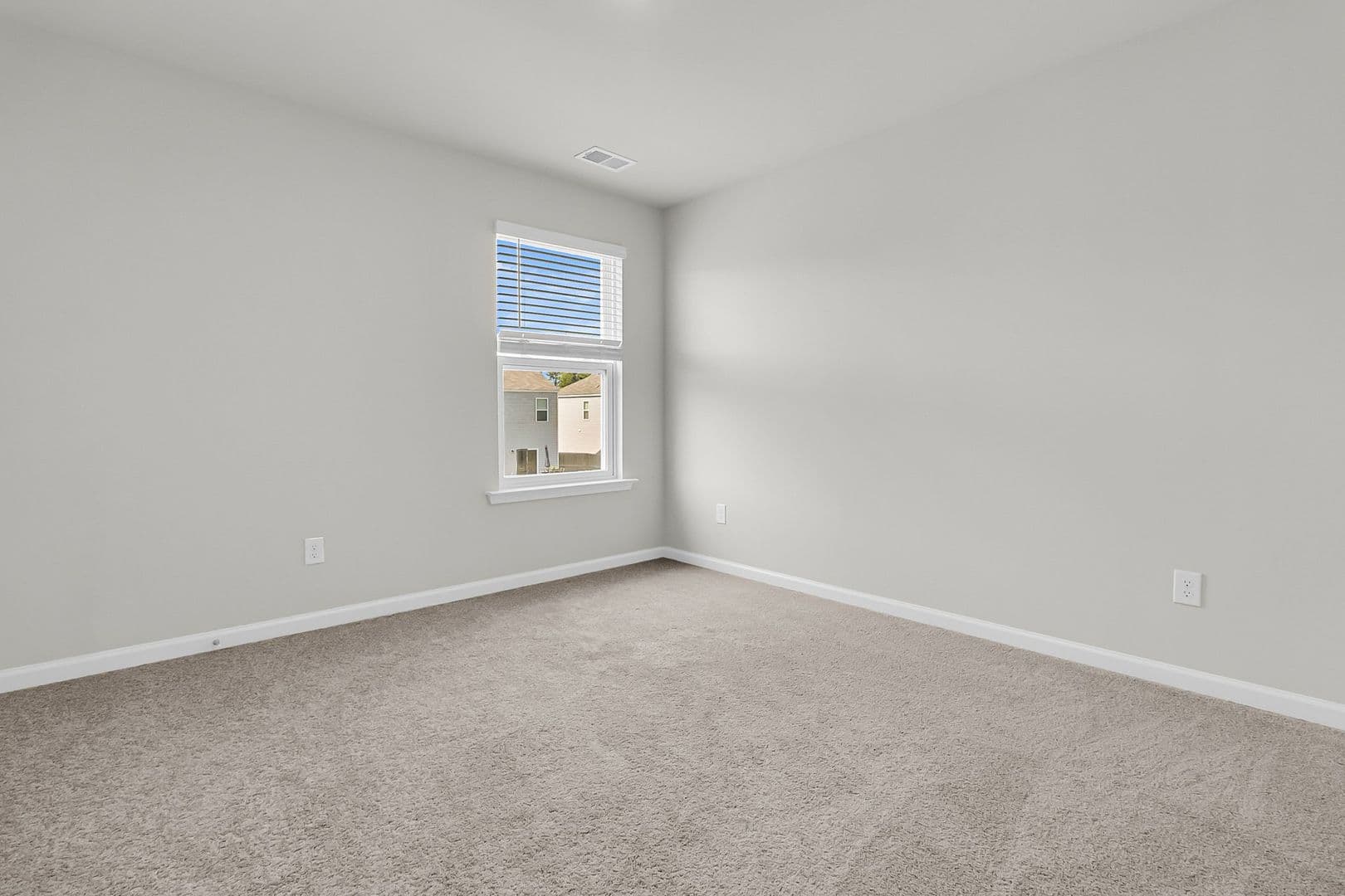 Summerville House: 509 Red Twig Rd