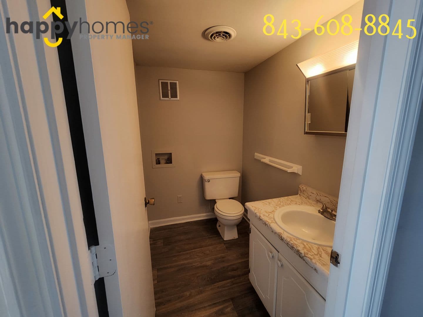 Charleston House: 921 Nabors Drive #1