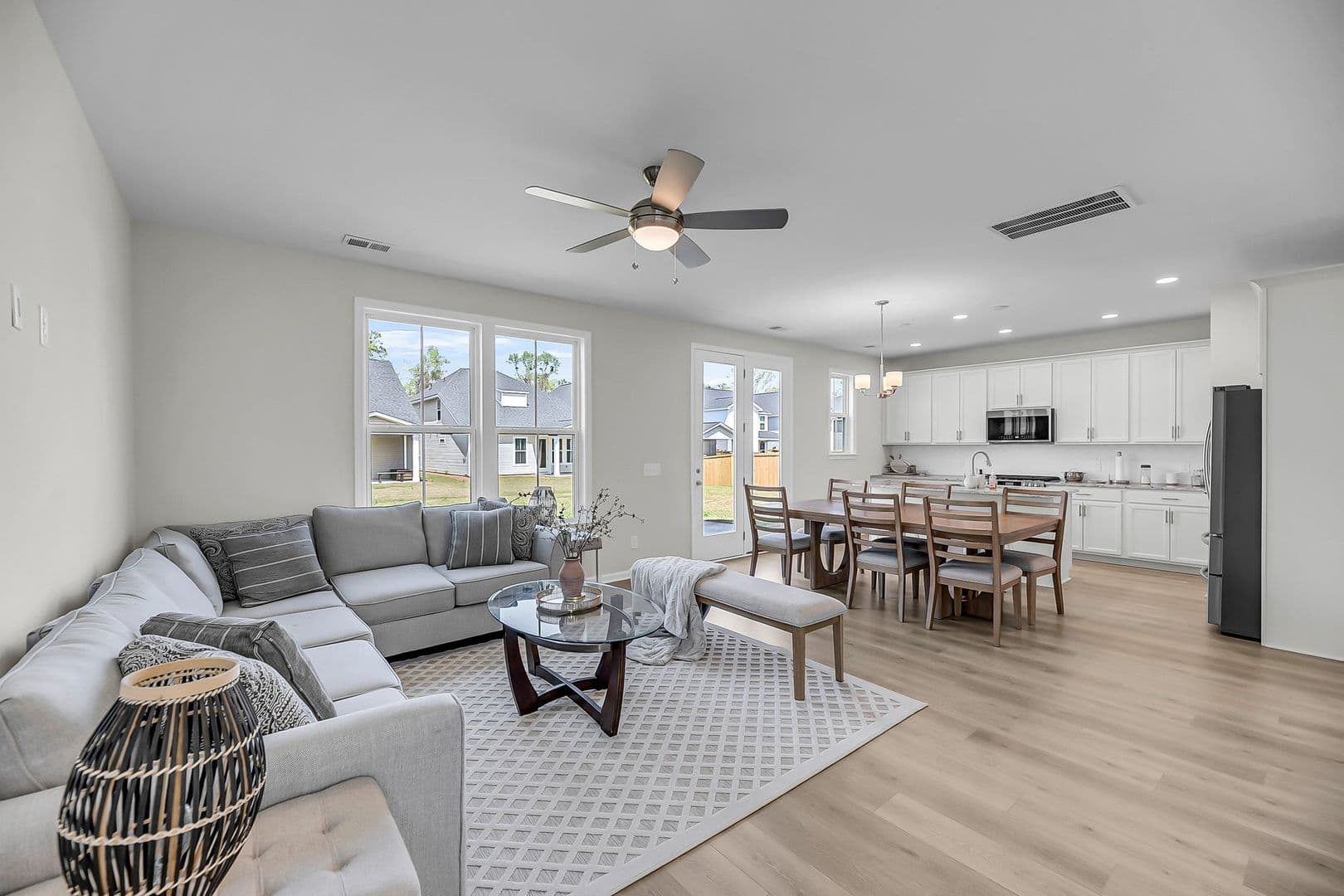 North Charleston House: 8713 Revival Road