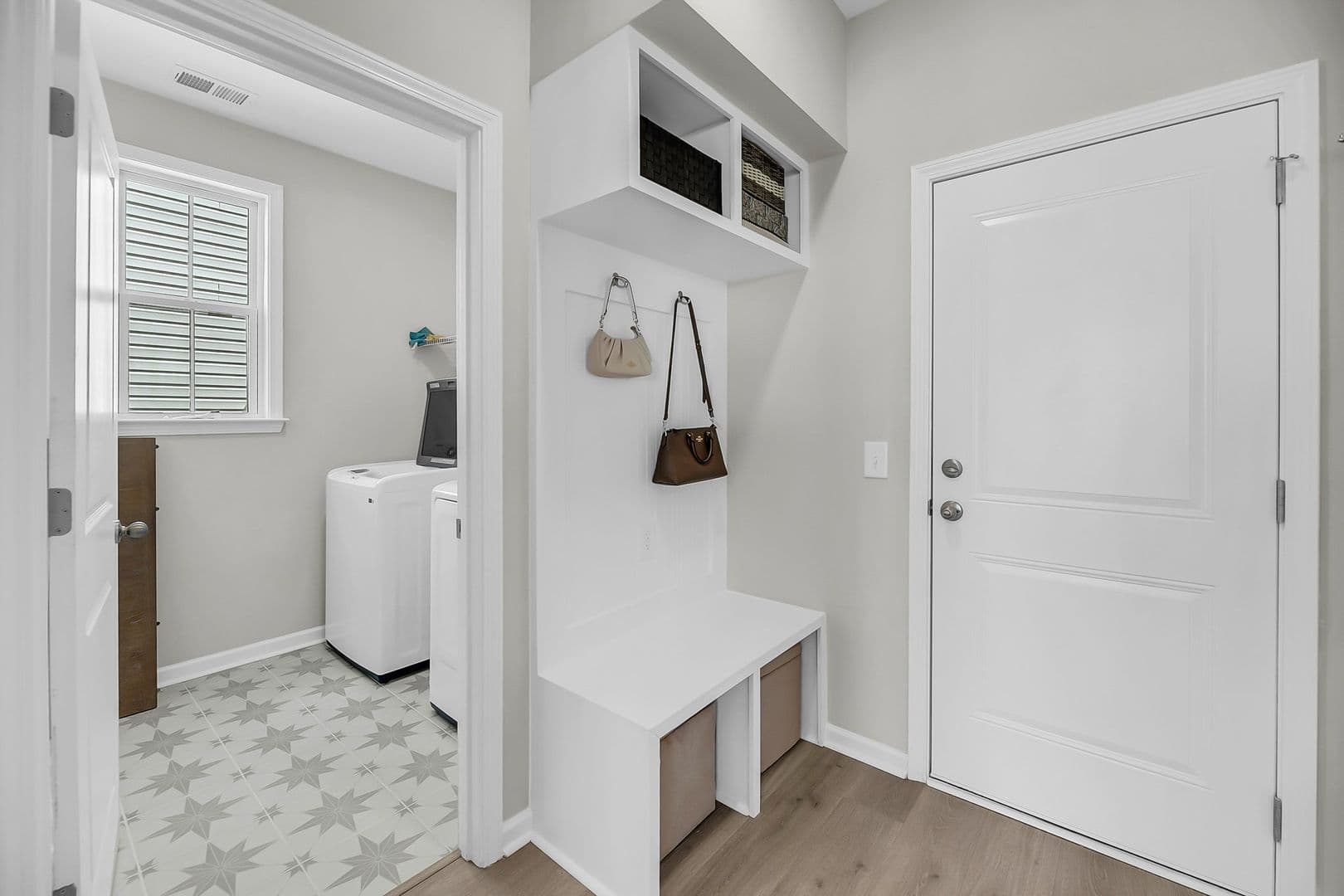 North Charleston House: 8713 Revival Road