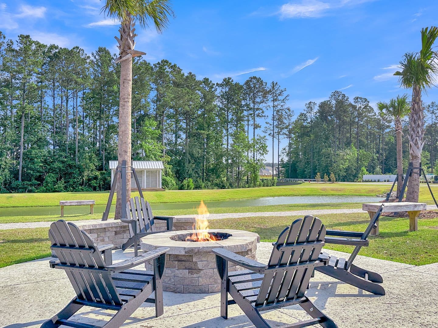 Summerville House: 509 Red Twig Rd