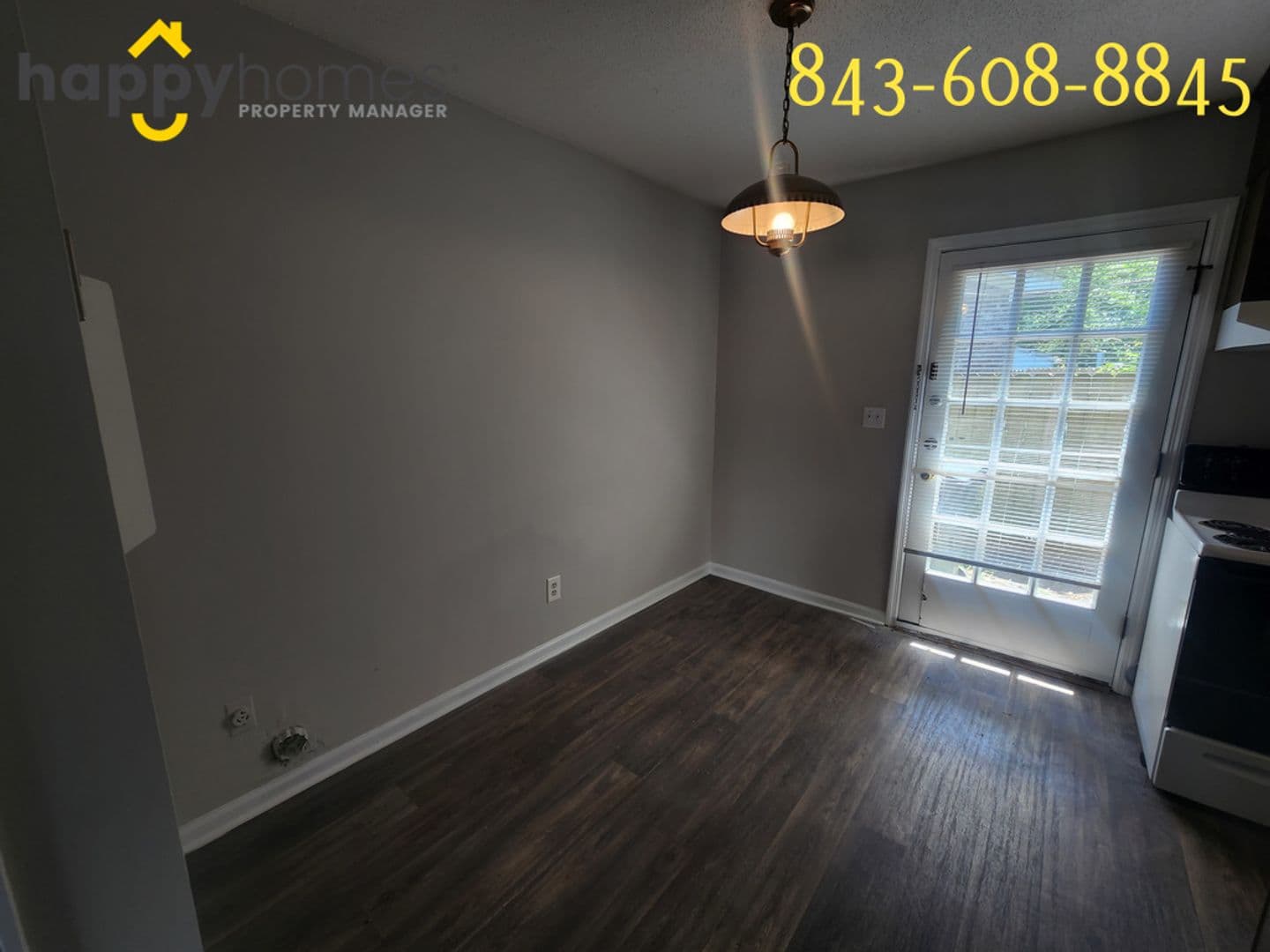 Charleston House: 921 Nabors Drive #1