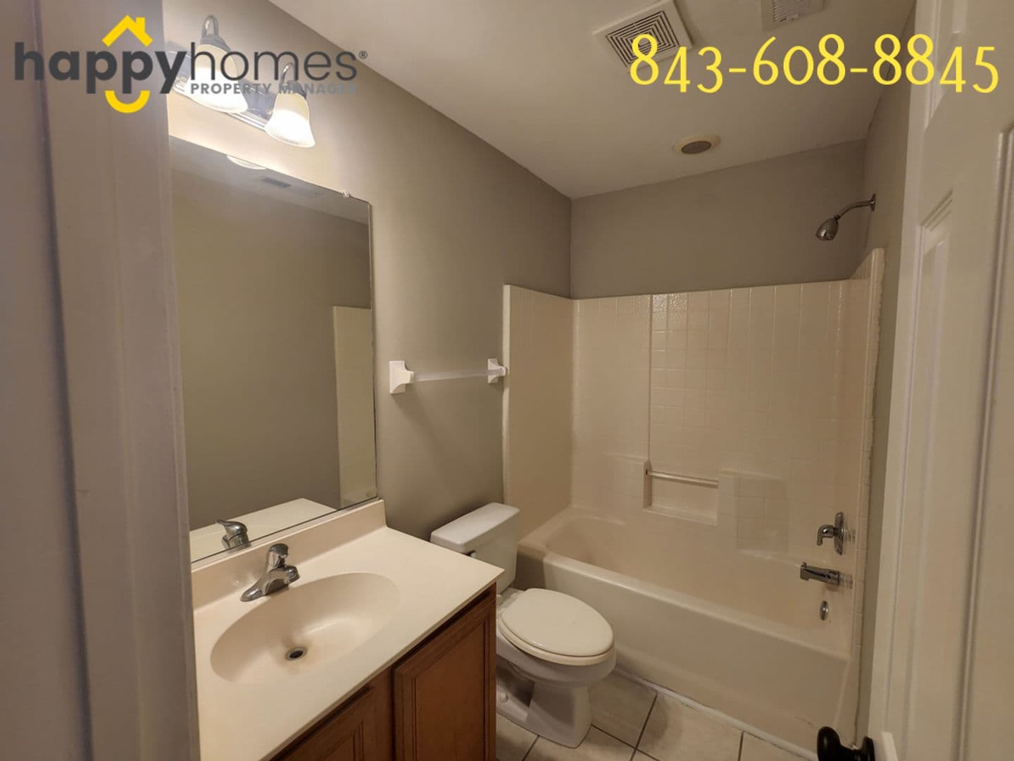 Summerville House: 111 Walden Ridge Way