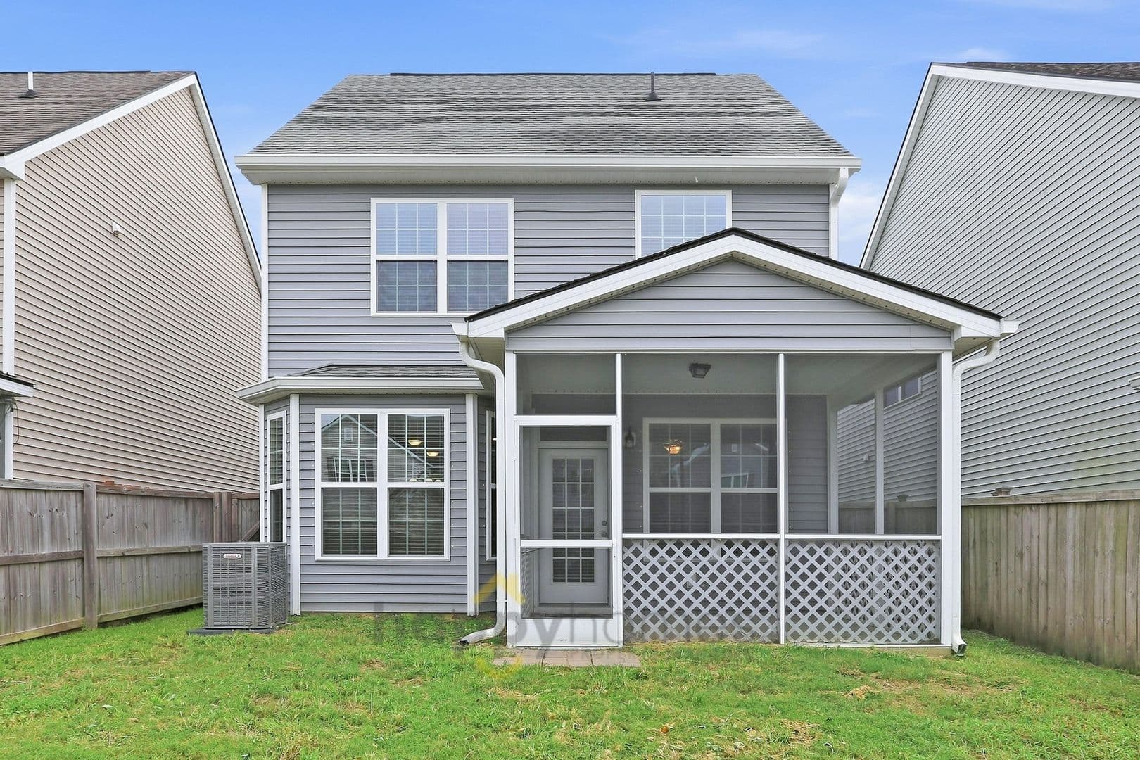 Summerville House: 9013 Cat Tail Pond Road