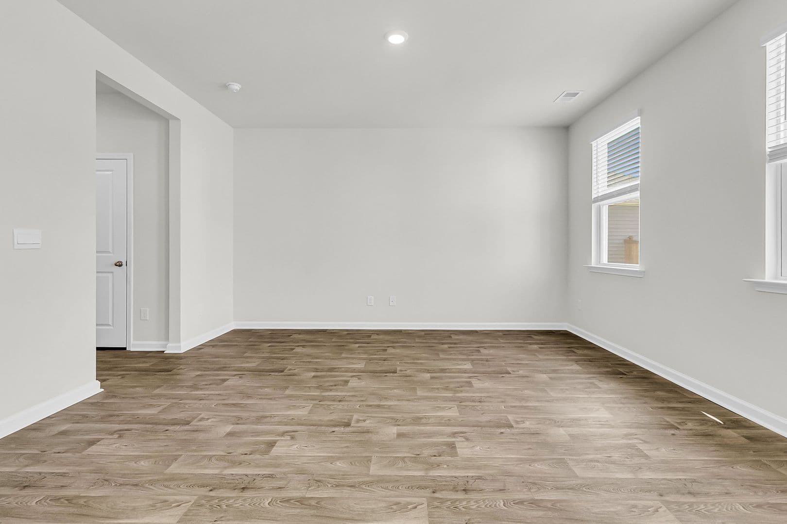 Summerville House: 509 Red Twig Rd