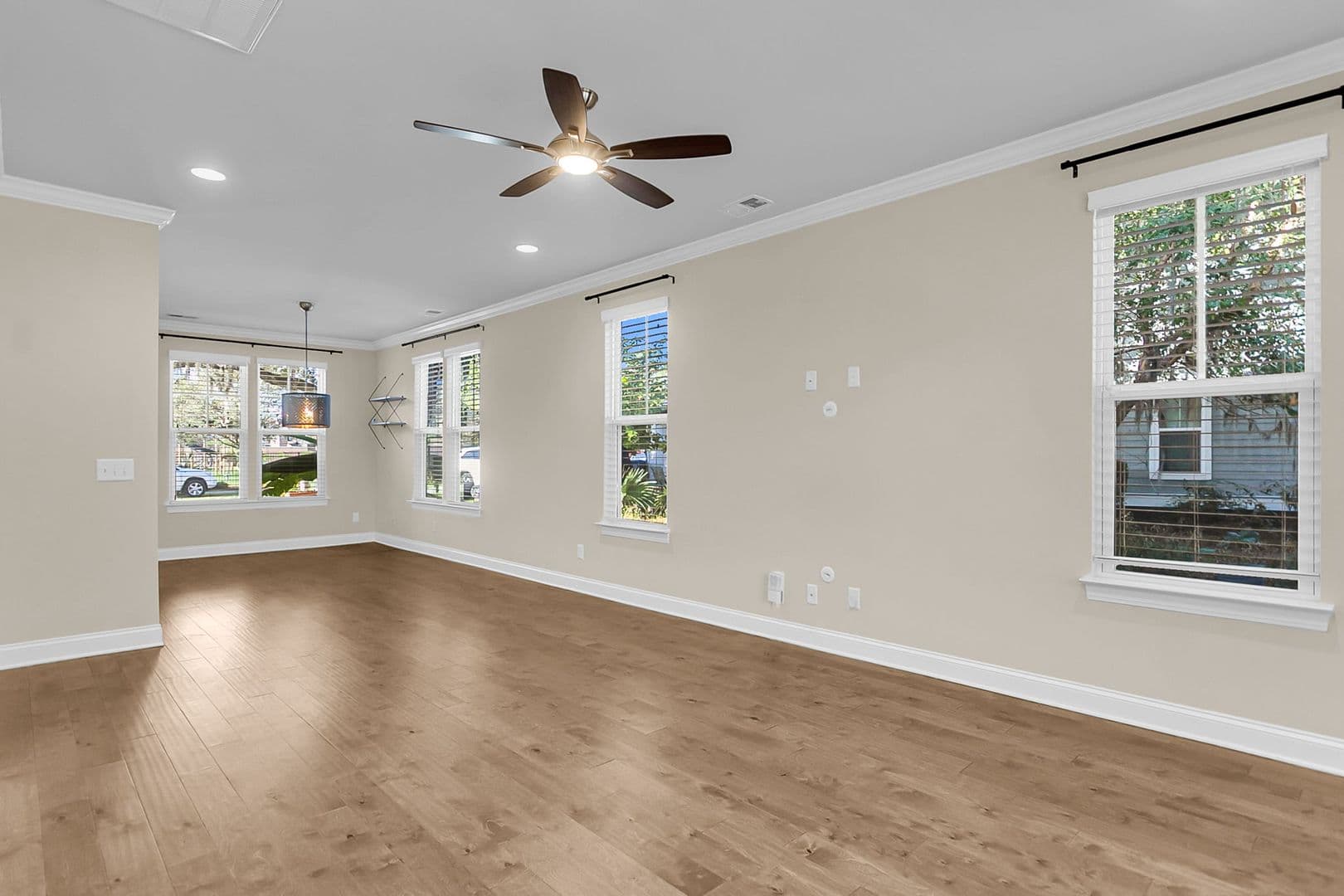 North Charleston Townhome: 5086 E Liberty Park Cirlce