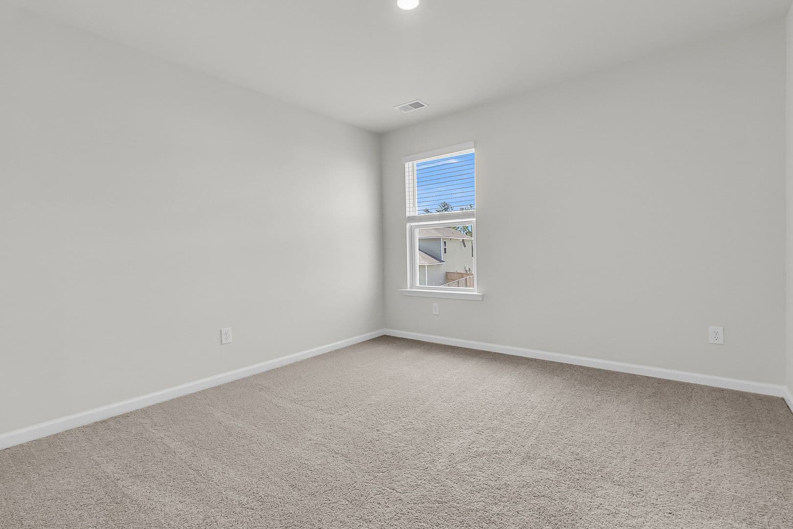 Summerville House: 509 Red Twig Rd