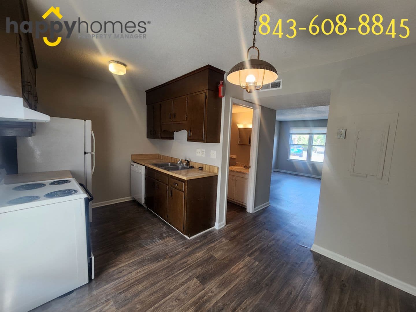 Charleston House: 921 Nabors Drive #1