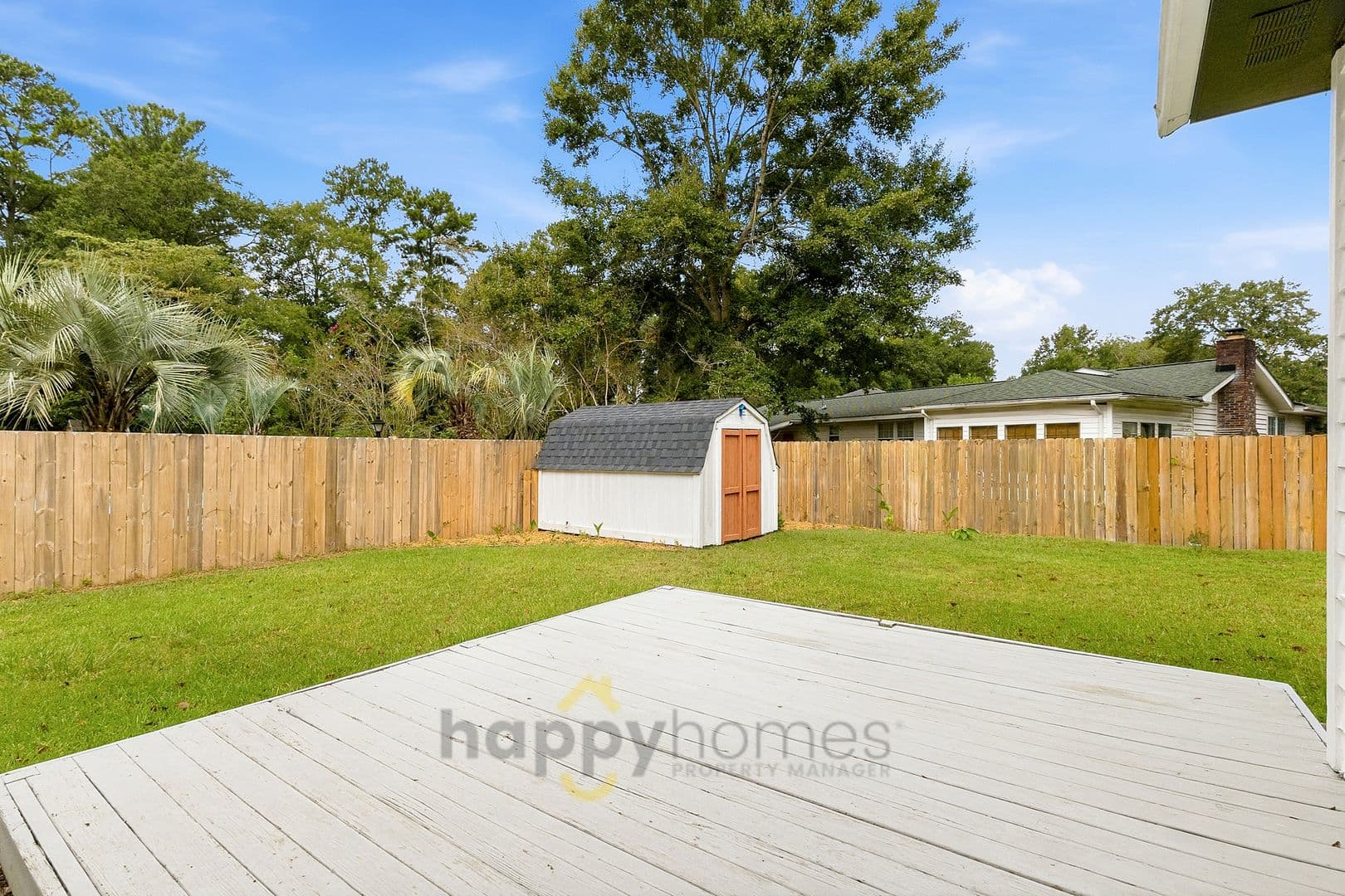 Summerville House: 111 Flicker Lane
