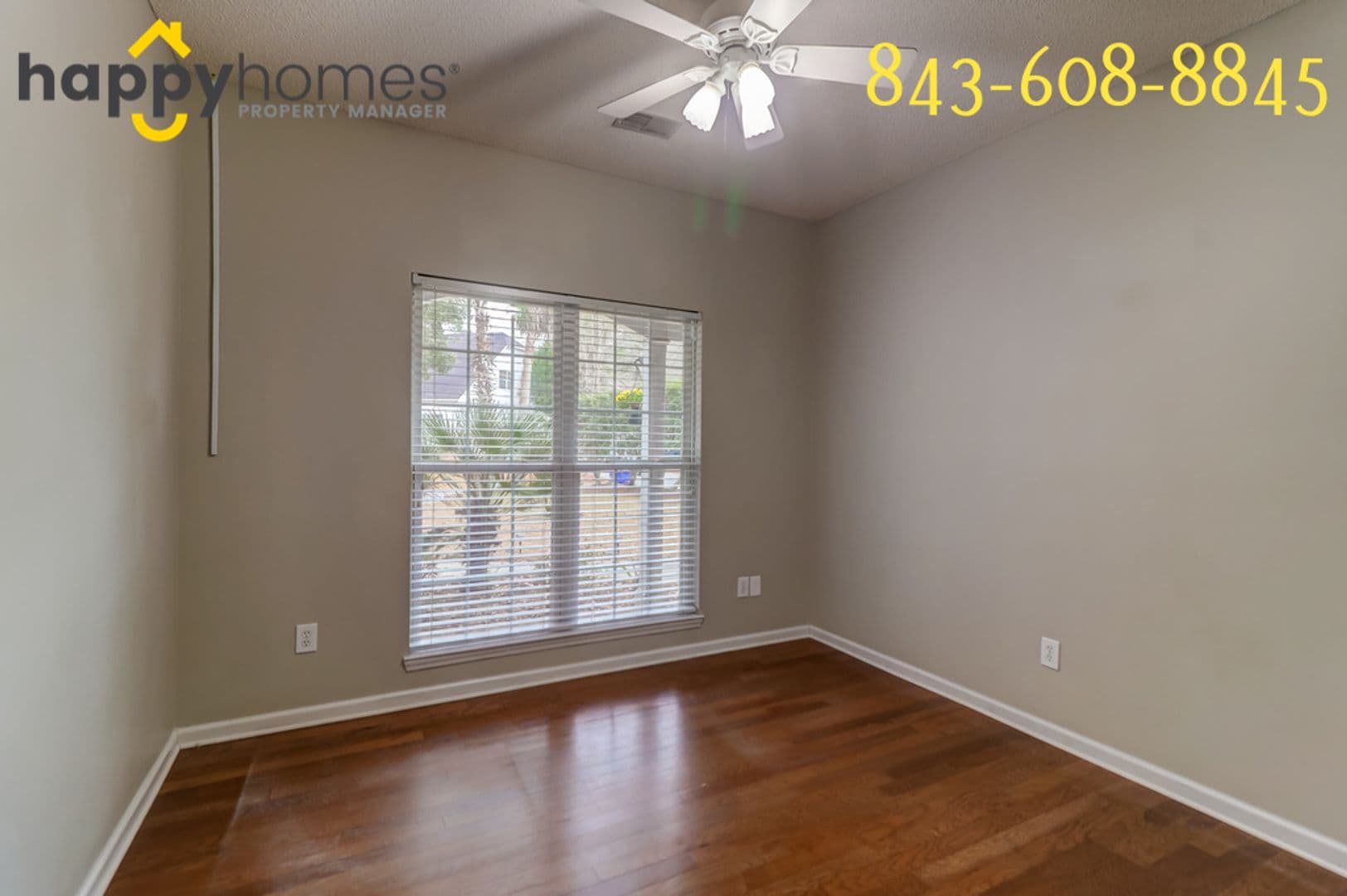 North Charleston House: 7896 Sabalridge Drive