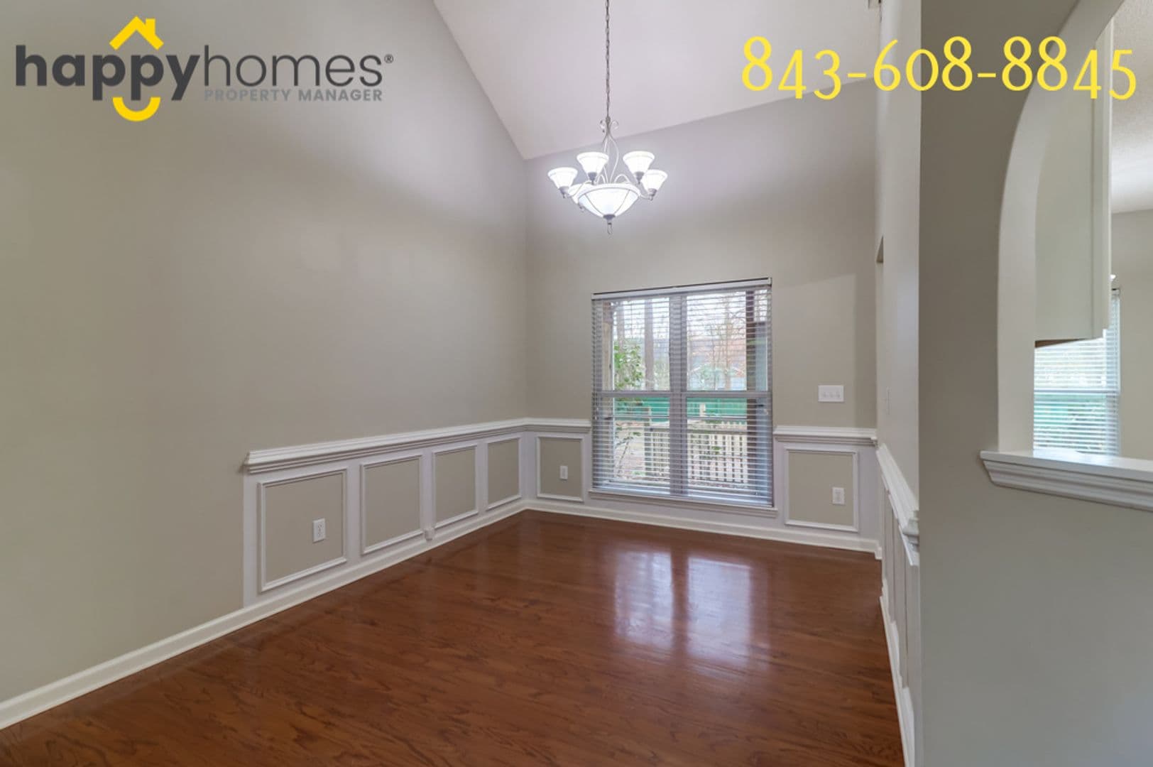 North Charleston House: 7896 Sabalridge Drive