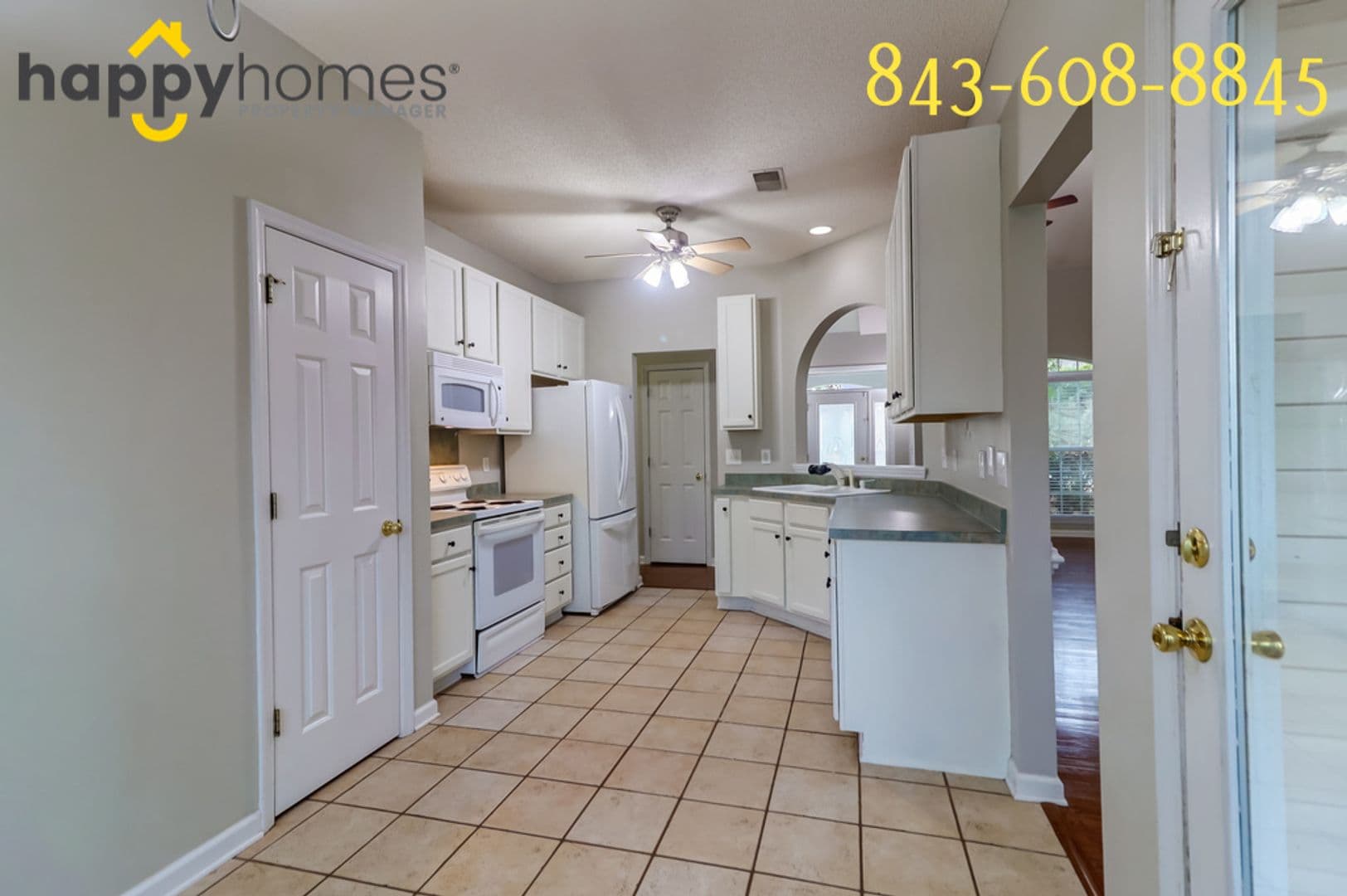 North Charleston House: 7896 Sabalridge Drive