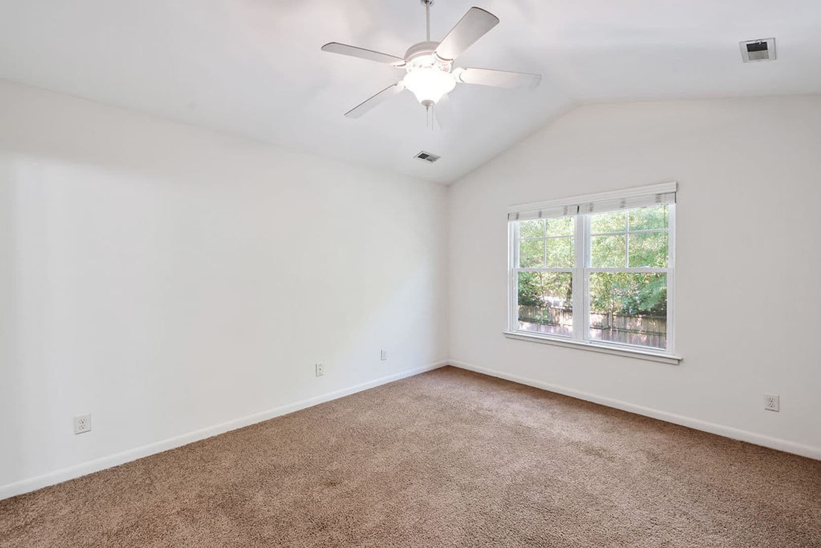 Wilmington Apartment: Fenway Lane