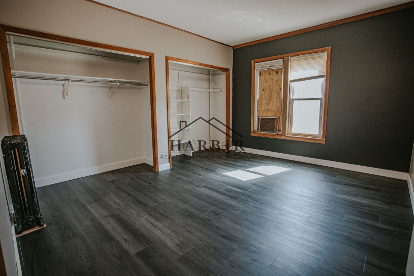 Hayfield Apartment: 24 W Main St