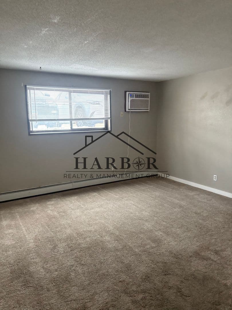 Austin Apartment: 600 14th Street Northwest