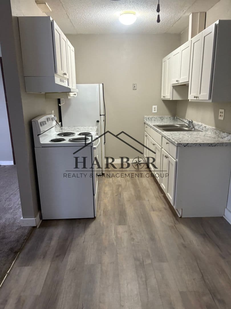 Austin Apartment: 600 14th Street Northwest