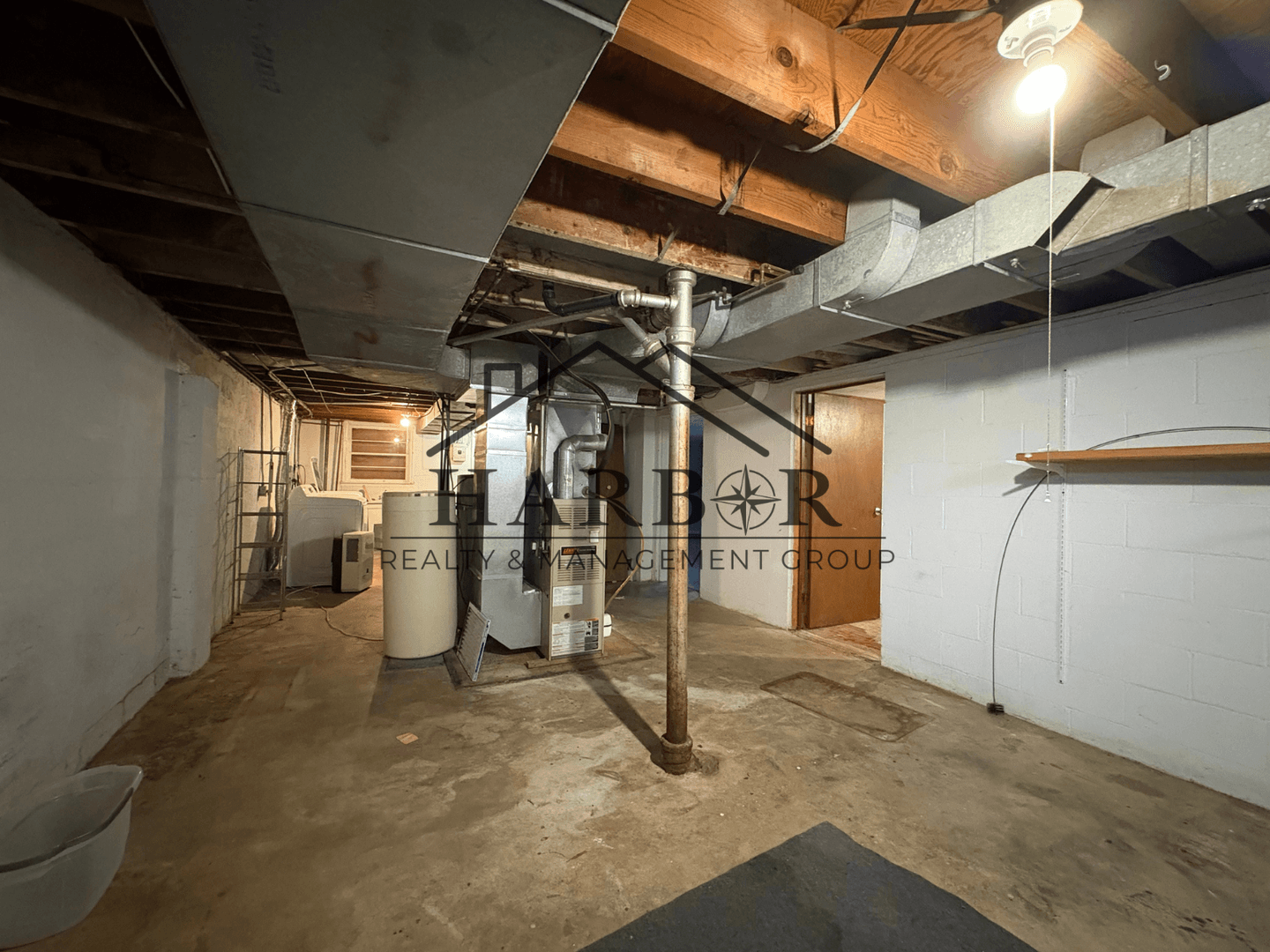 Rochester House: 303 21st Avenue SW