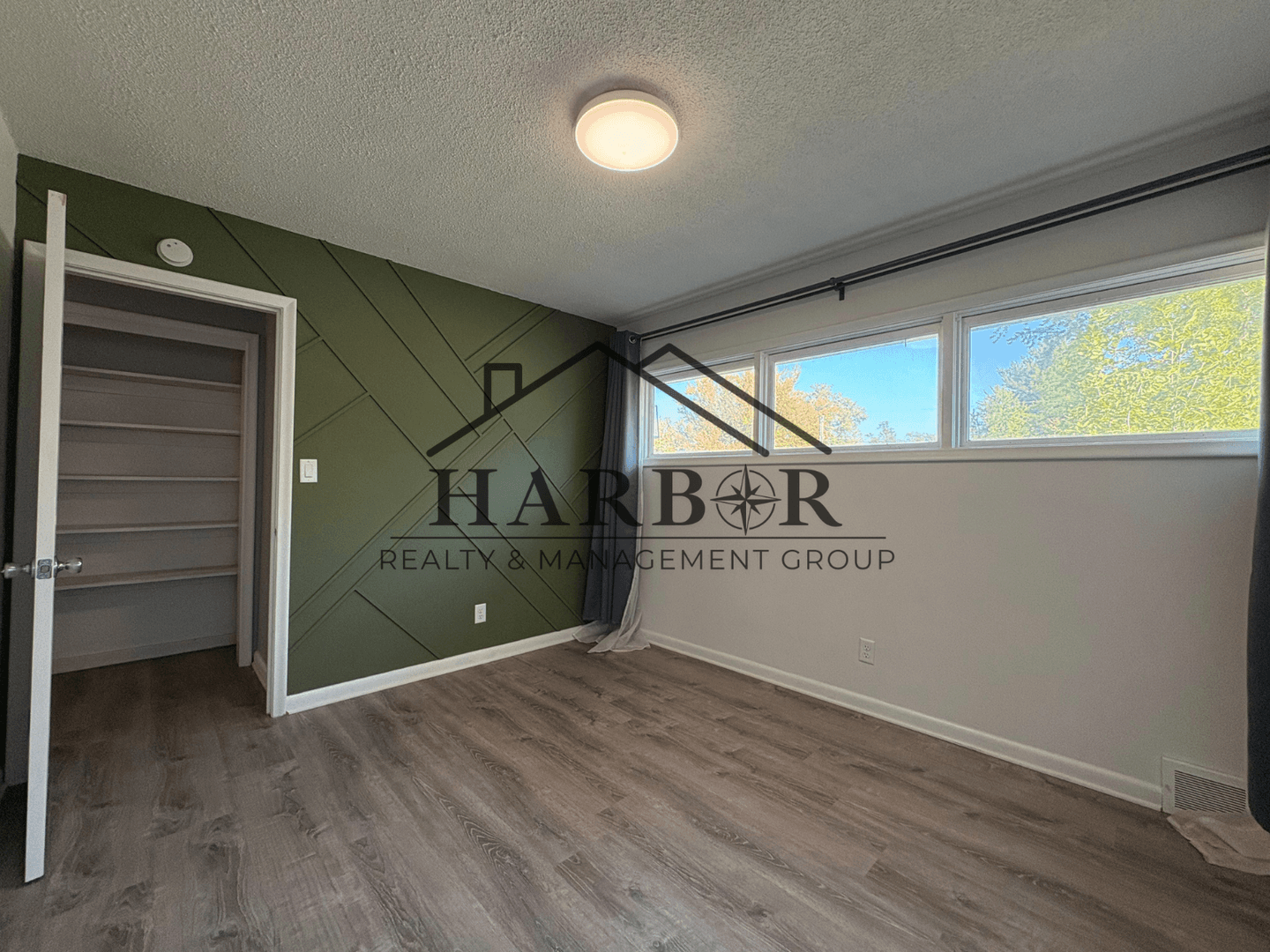 Rochester House: 303 21st Avenue SW