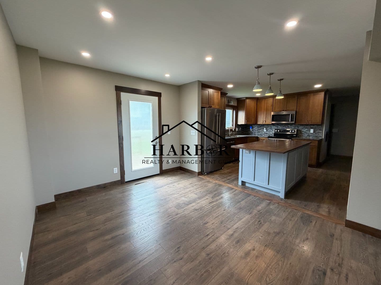 Kasson House: 504 16th Street NE
