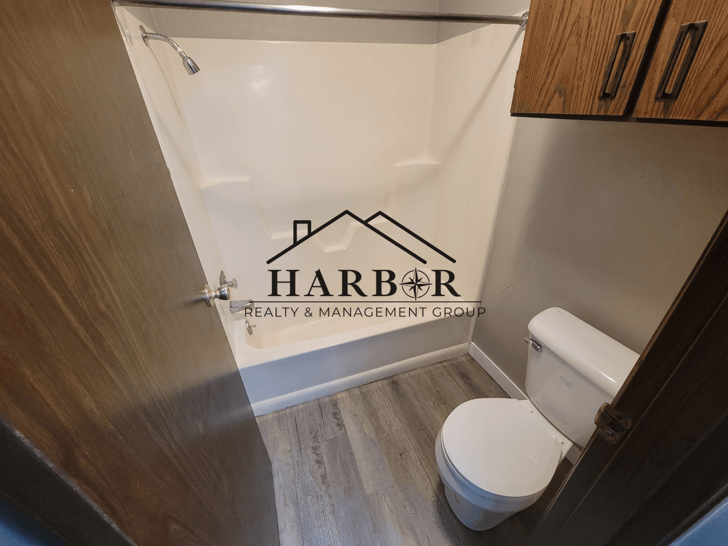 Austin Apartment: 900 14th Street NW