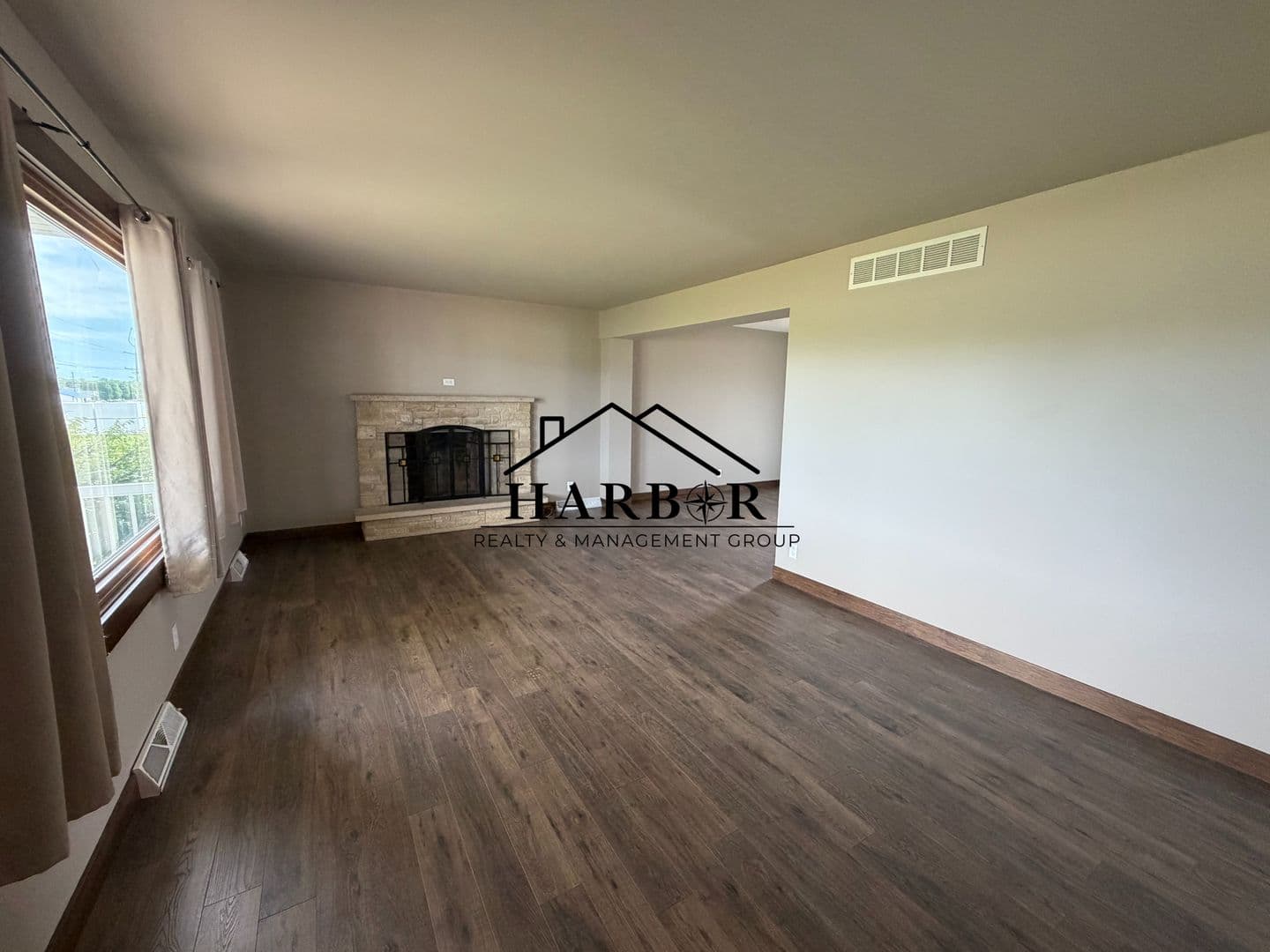 Kasson House: 504 16th Street NE