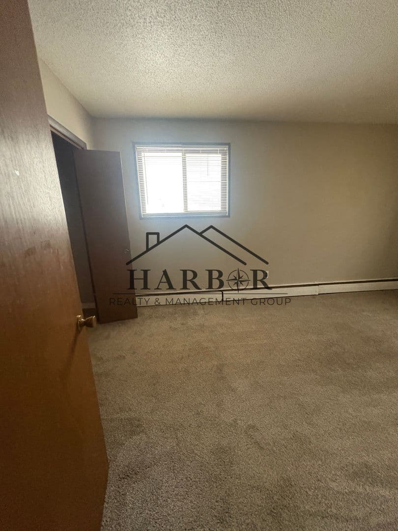 Austin Apartment: 600 14th Street Northwest