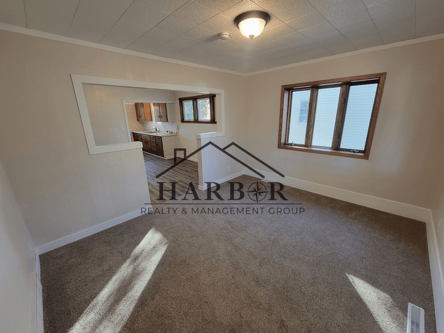 Austin House: 609 9th Avenue SW