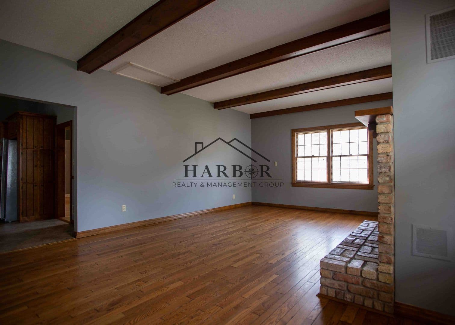 Rochester House: 825 6th Avenue SW