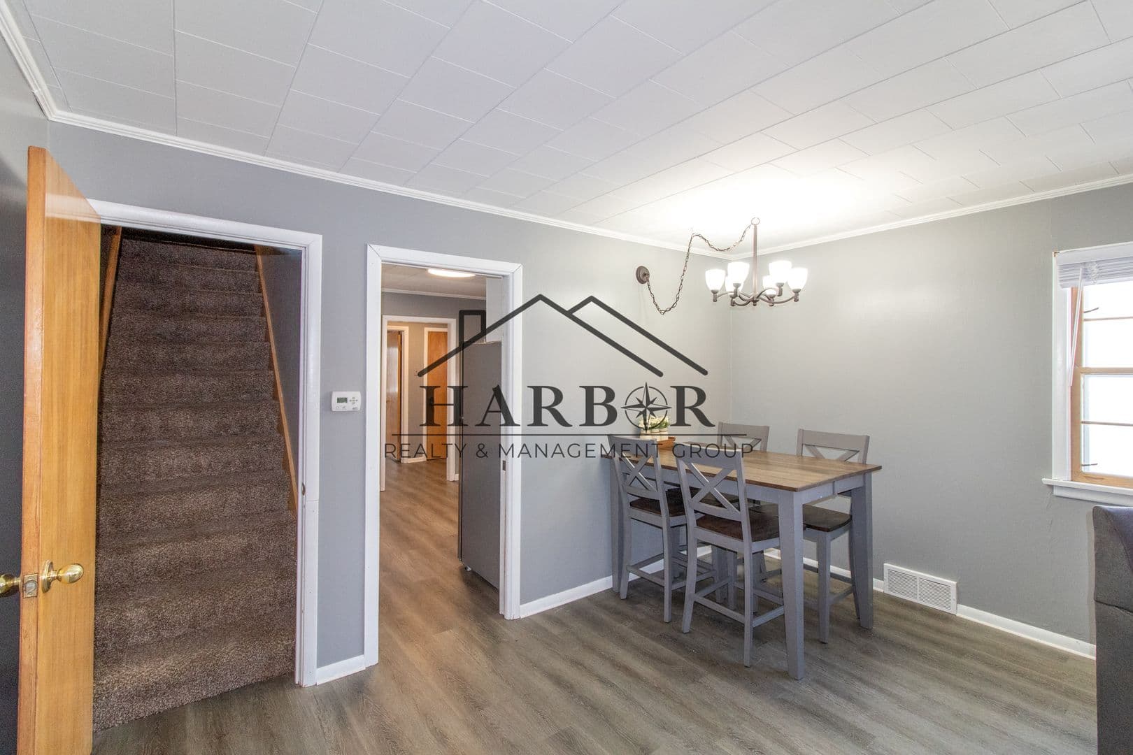 Rochester Apartment: 517 5th Avenue SE