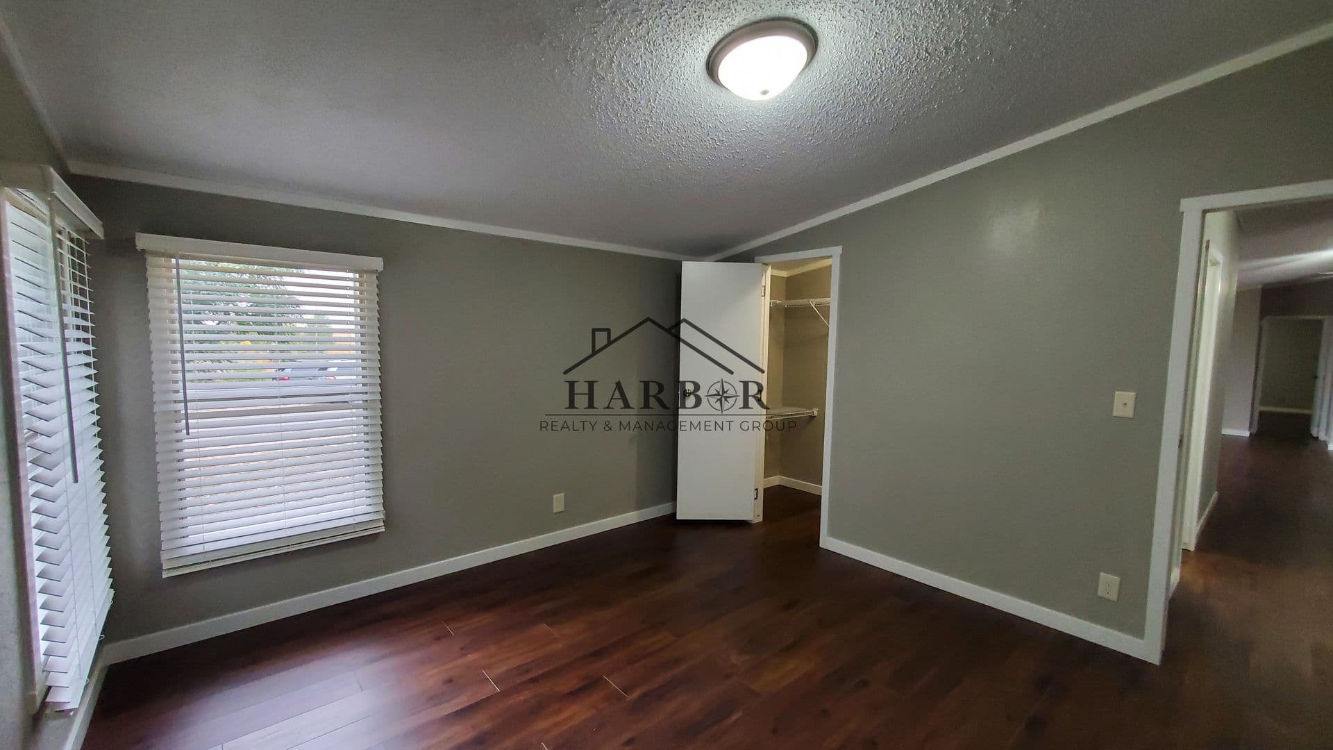 Kensington House: 23 Andreasen Drive