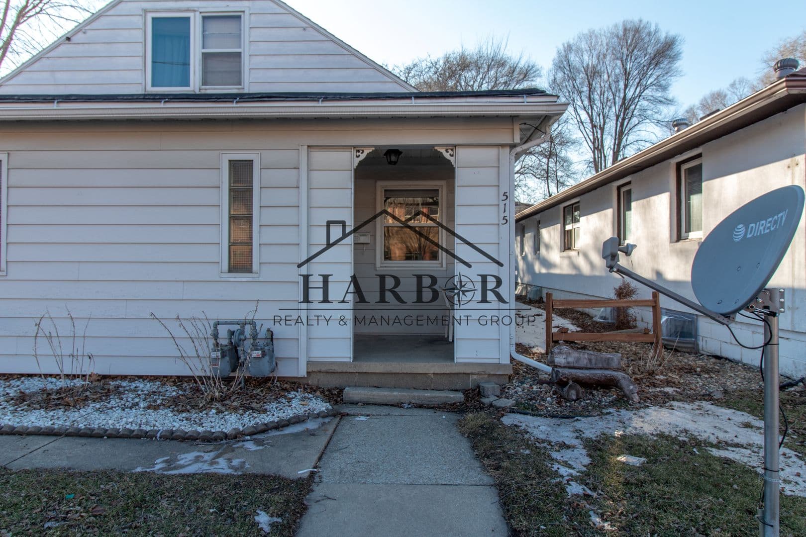 Rochester Apartment: 517 5th Avenue SE