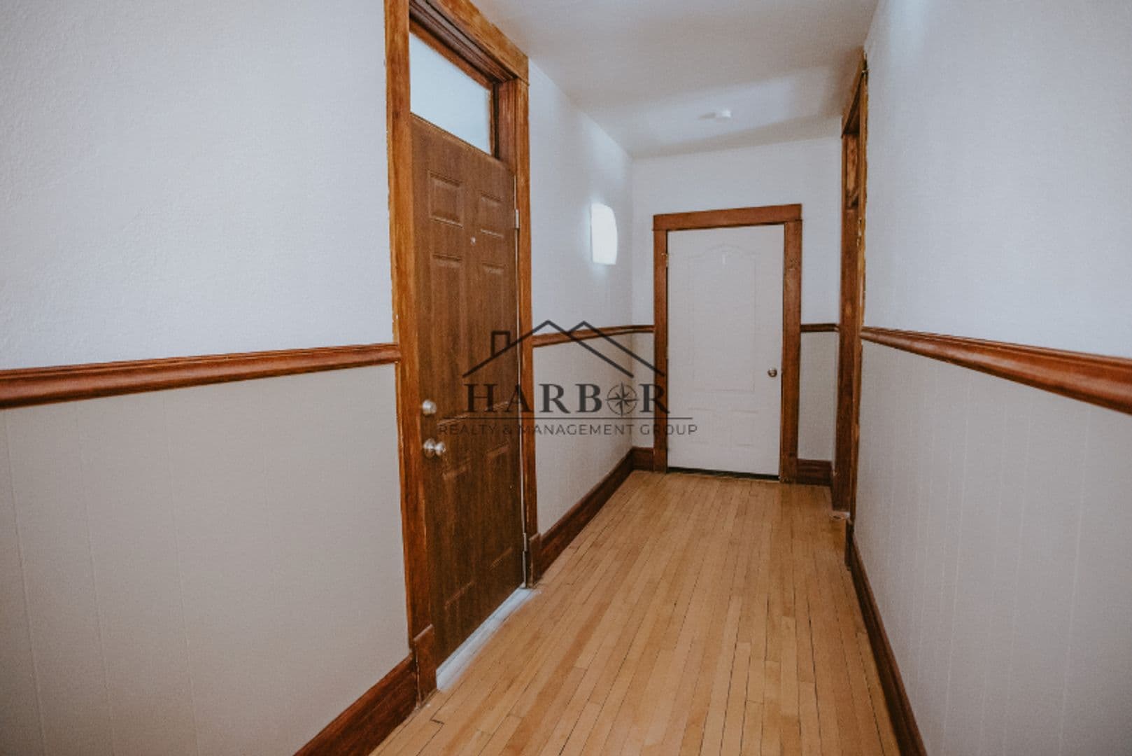 Hayfield Apartment: 24 W Main St