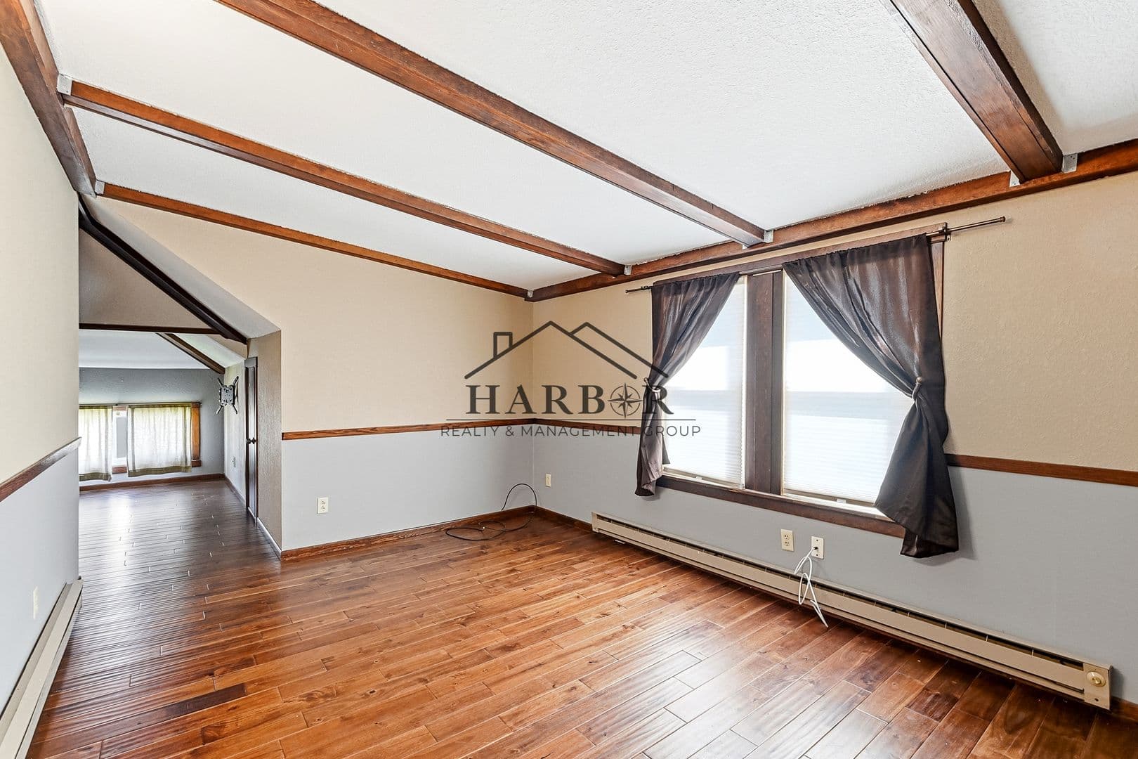 Rochester House: 228 8th Street NW