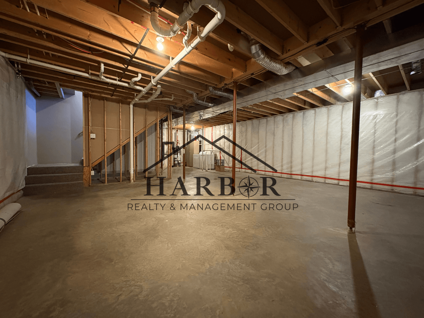 Rochester House: 3781 McIntosh Drive NW