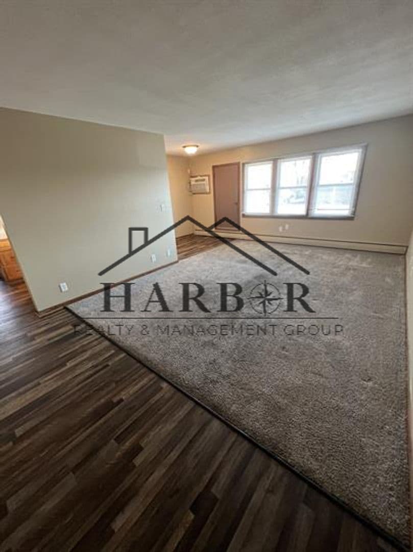 Austin Apartment: 202 11th Avenue Northwest