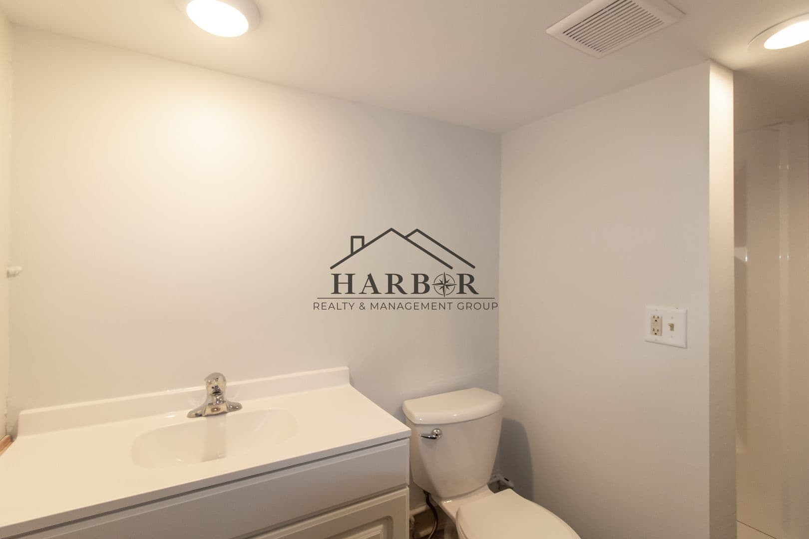 Rochester Apartment: 123 11th Avenue Southeast