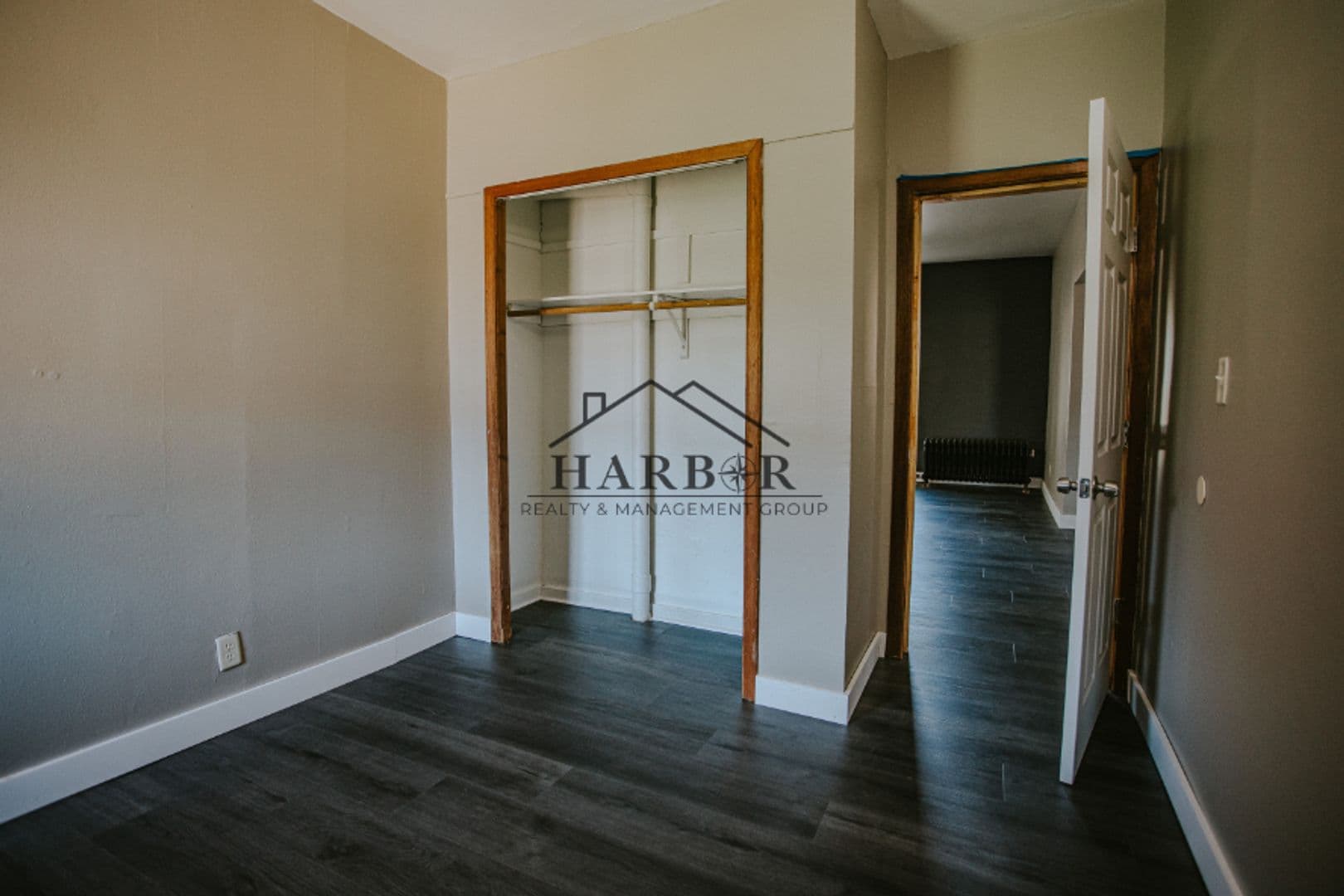 Hayfield Apartment: 24 W Main St