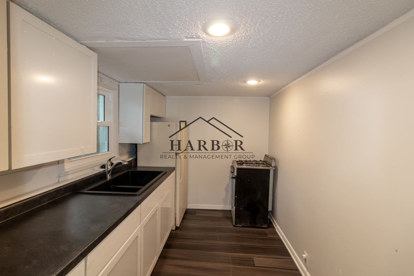 Rochester Apartment: 123 11th Avenue Southeast