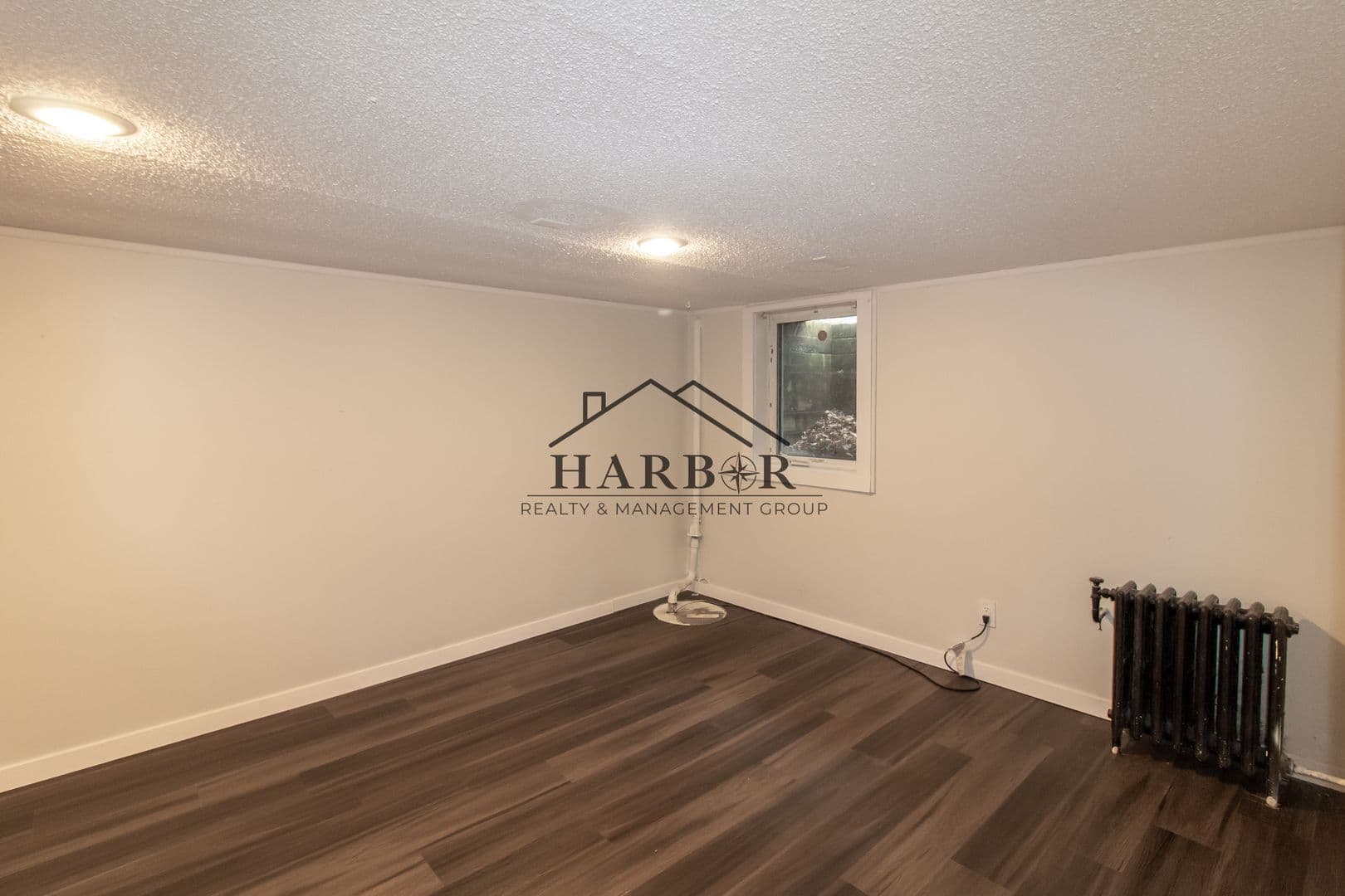 Rochester Apartment: 123 11th Avenue Southeast