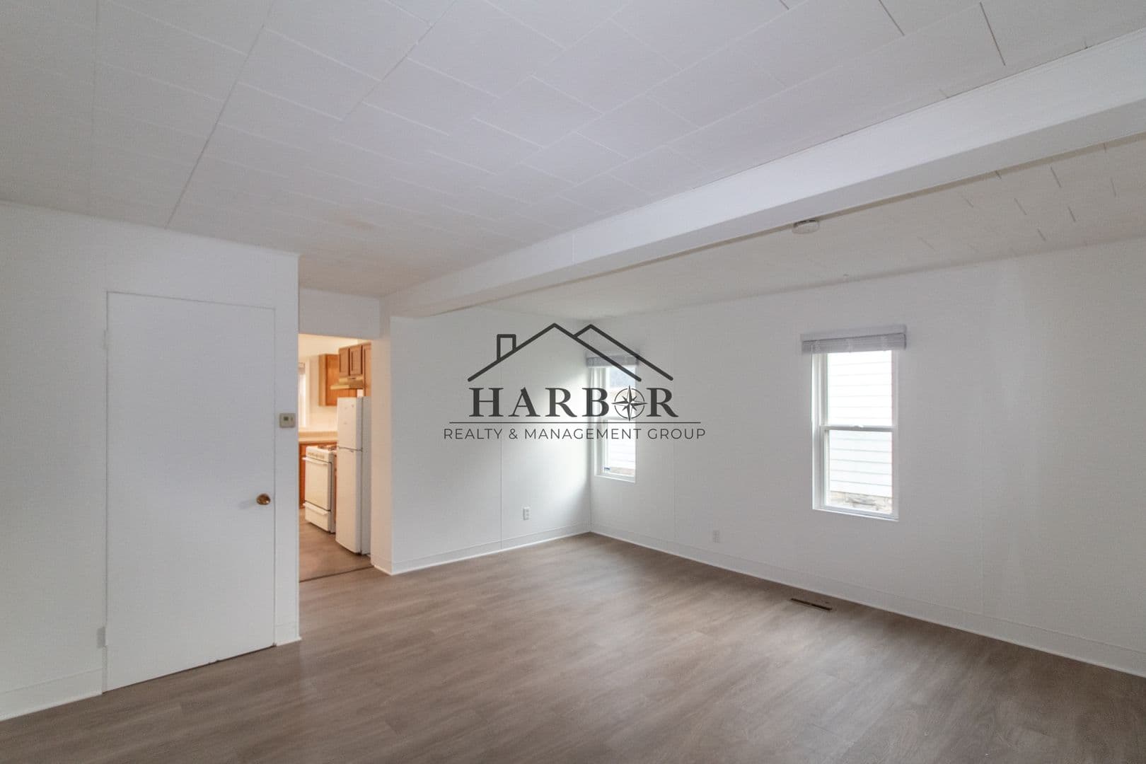 Rochester House: 224 9th Avenue Northwest