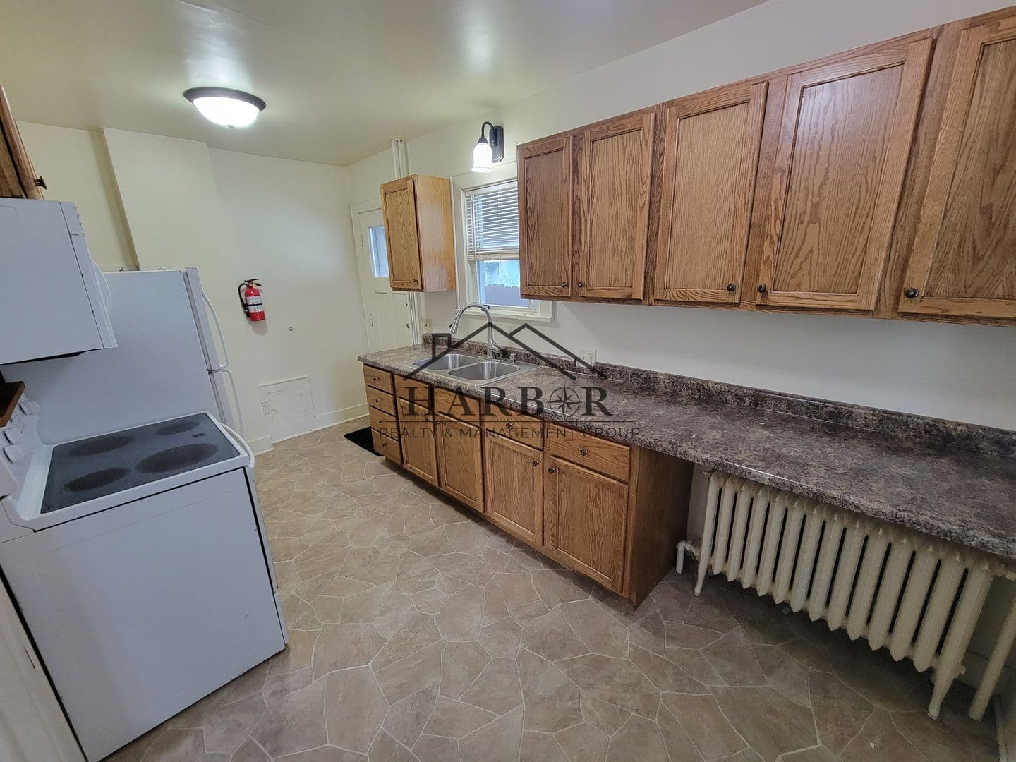 Austin Apartment: 907 8th Street SE
