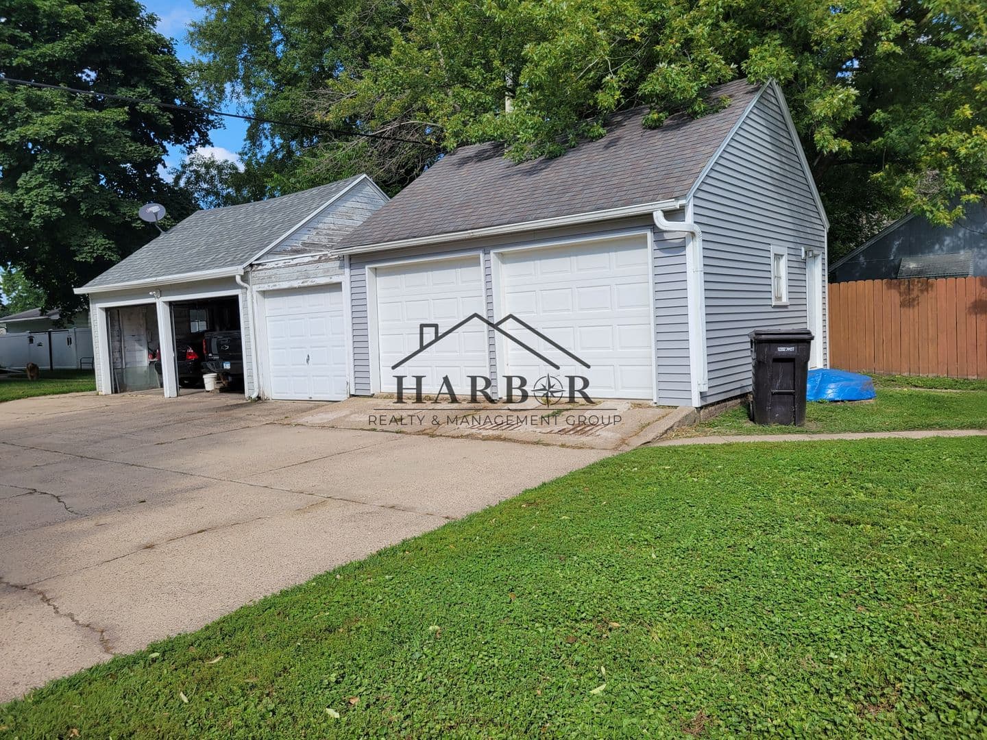 Austin Apartment: 907 8th Street SE