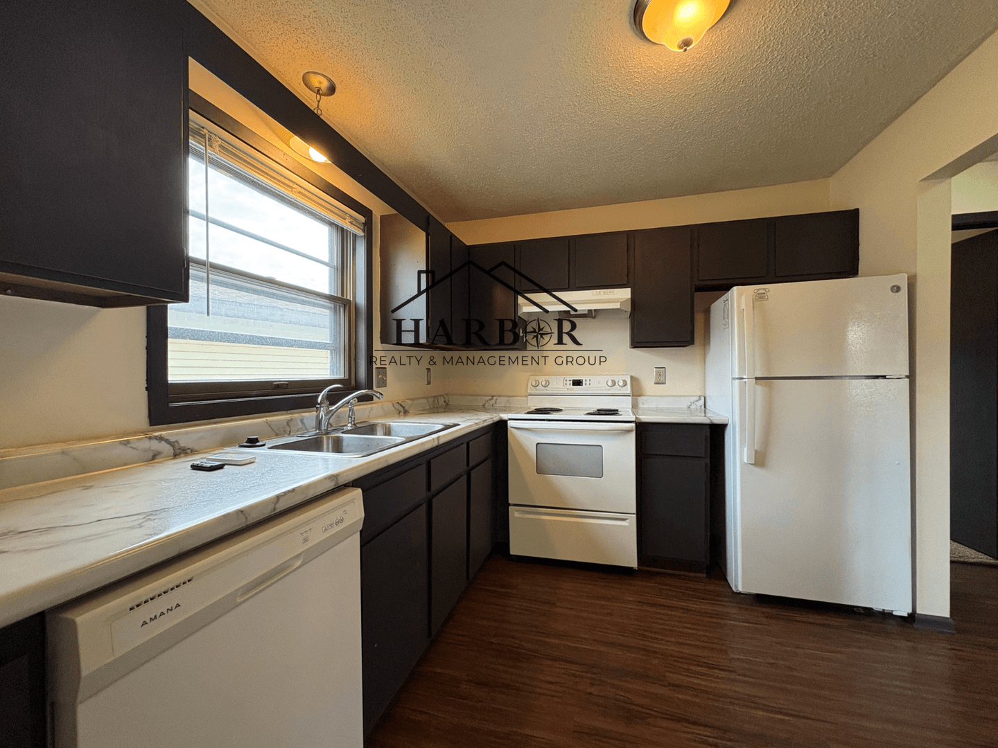 Rochester Apartment: 2414 30th Ave NW