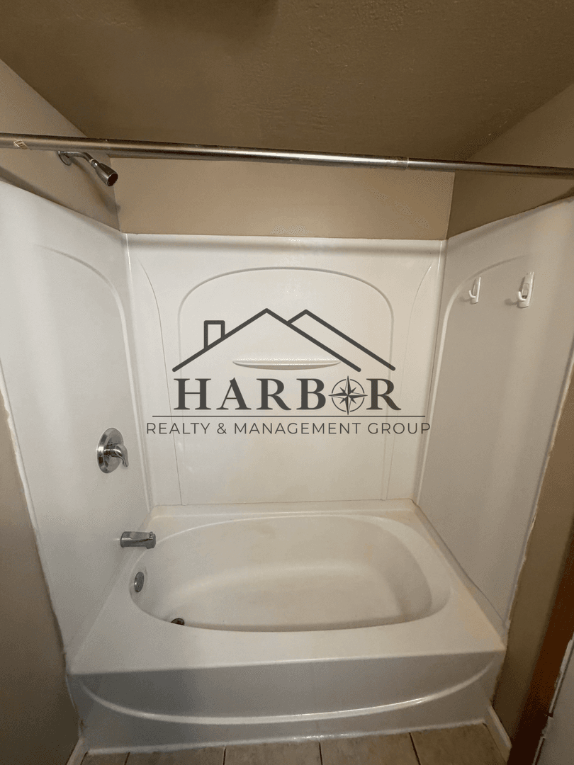 Austin Apartment: 200 11th Avenue Northwest