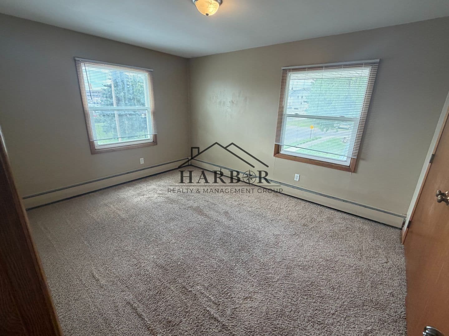 Austin Apartment: 200 11th Avenue Northwest