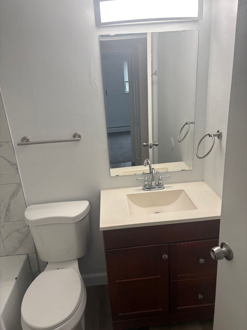 Addyston Apartment: 1 Main St. - F-05