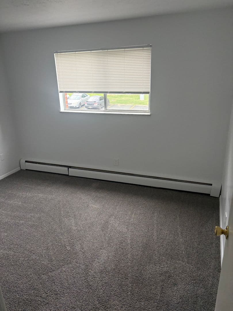 Addyston Apartment: 1 Main St. - F-05