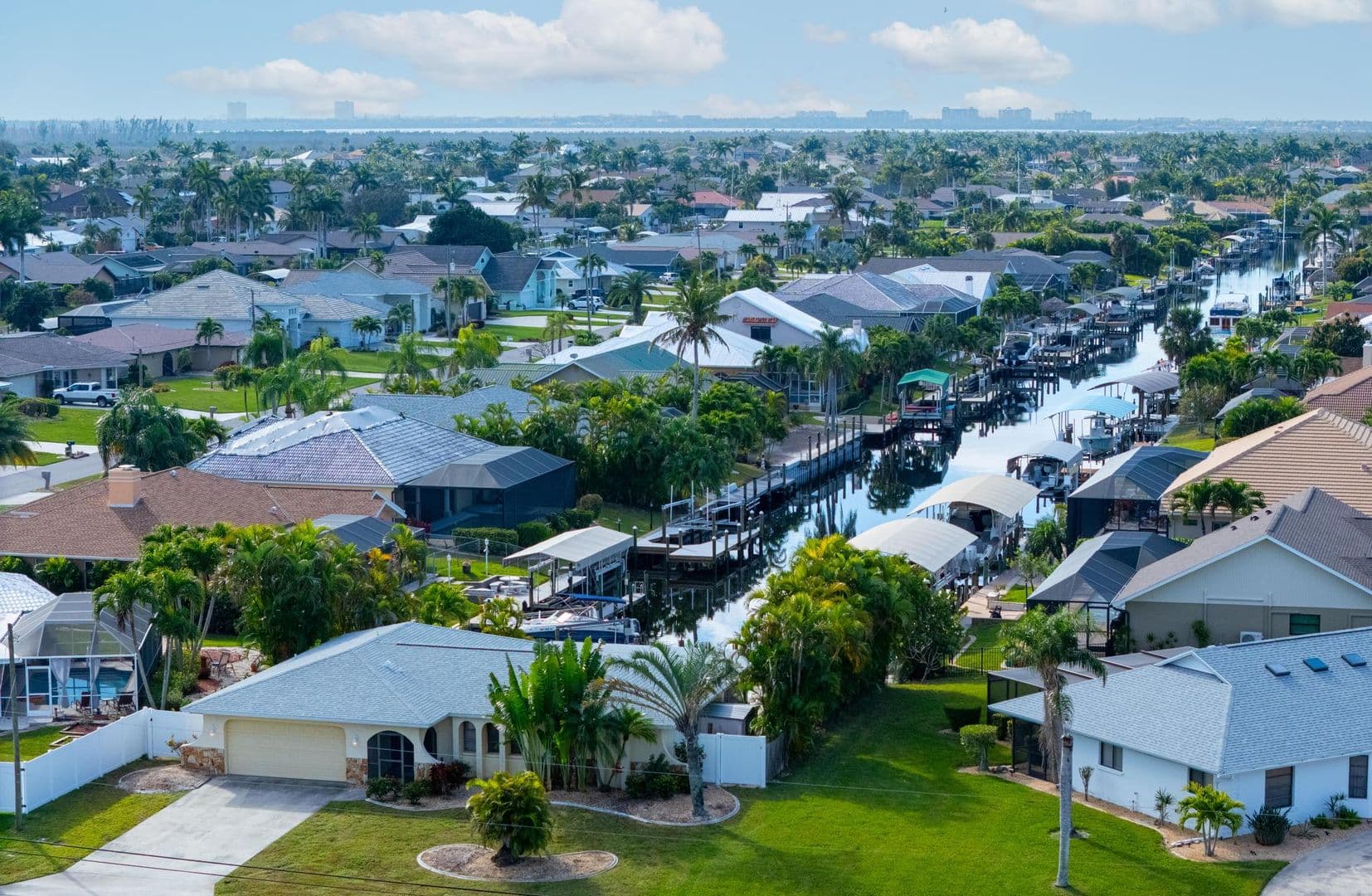 Cape Coral Apartment: 1106 SW 52nd Street