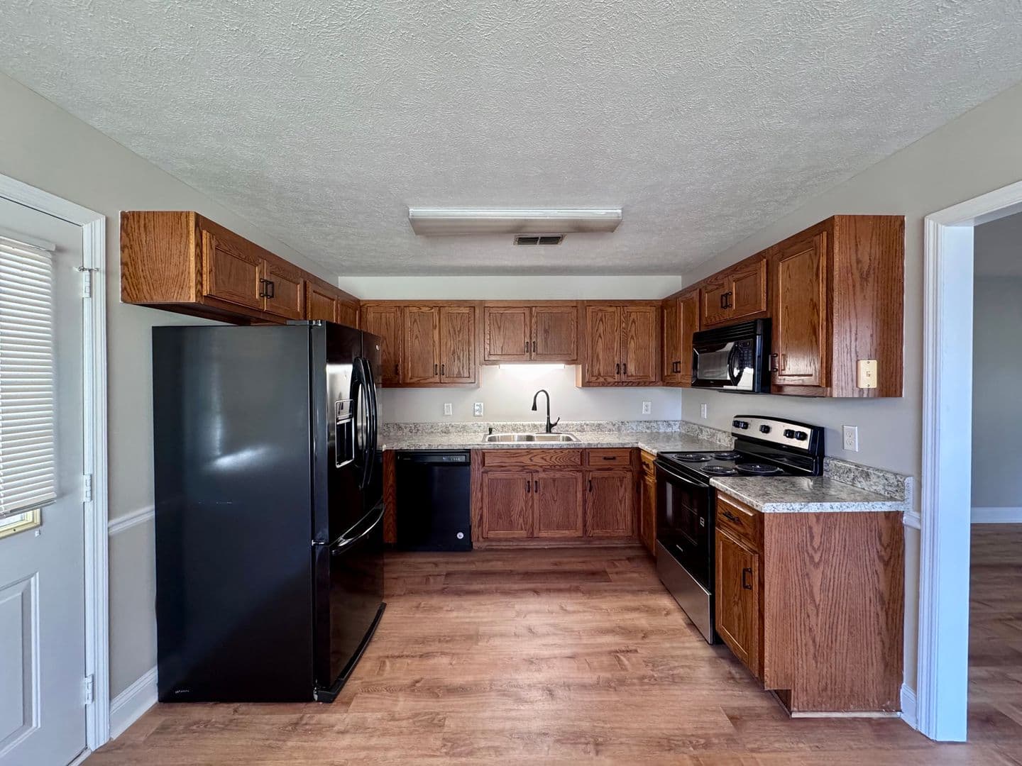 Rome Apartment: 1688,1690 A-B, 1692 A-B, 1694 A-B, 1696 A-B Old Summerville Road